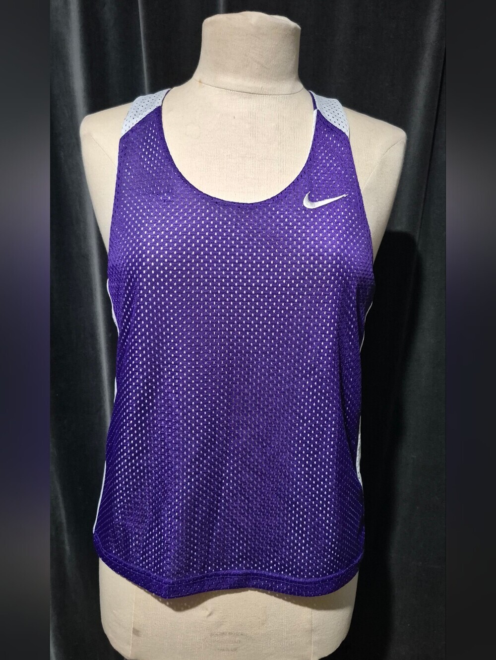 Nike Women’s Purple/ White Breathable Mesh Tank Top (Box C)
